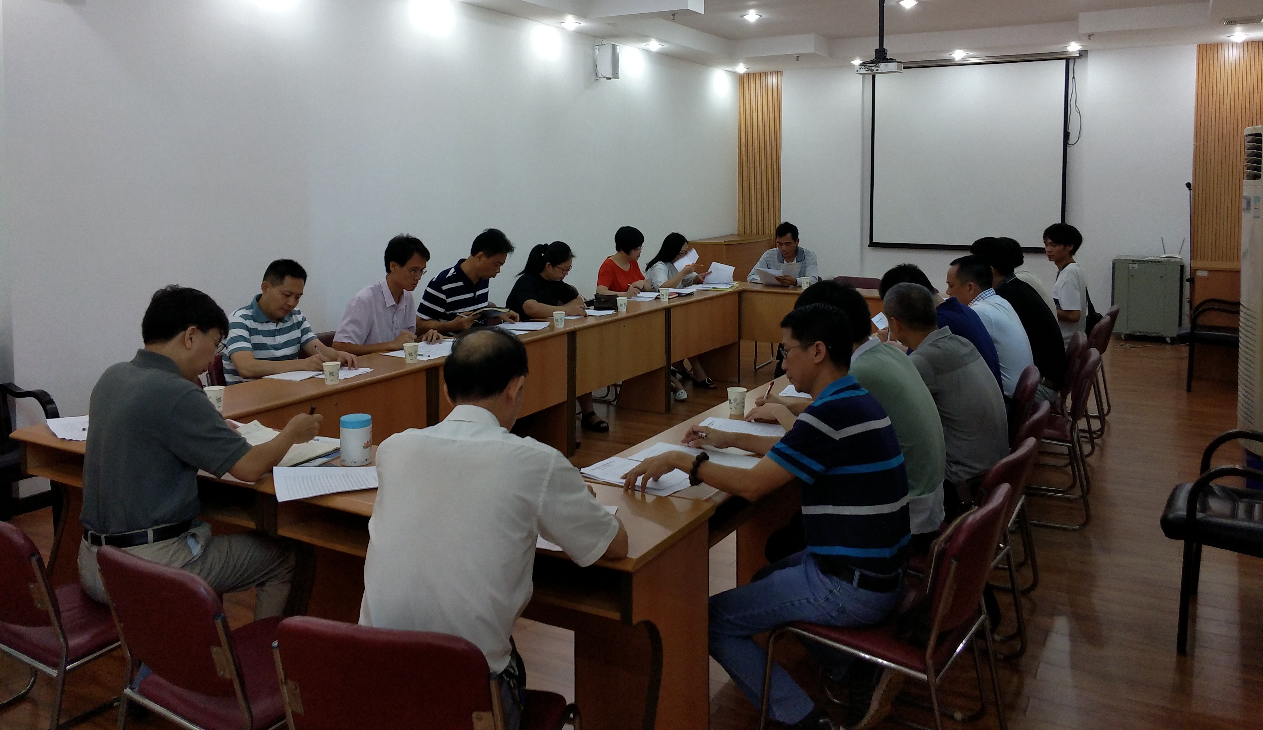 协调工作会现场.jpg